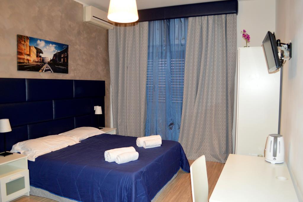 Check-Inn Rooms Рим Екстериор снимка