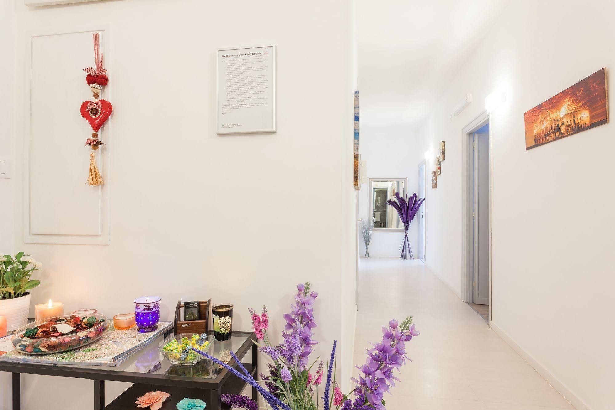 Check-Inn Rooms Рим Екстериор снимка
